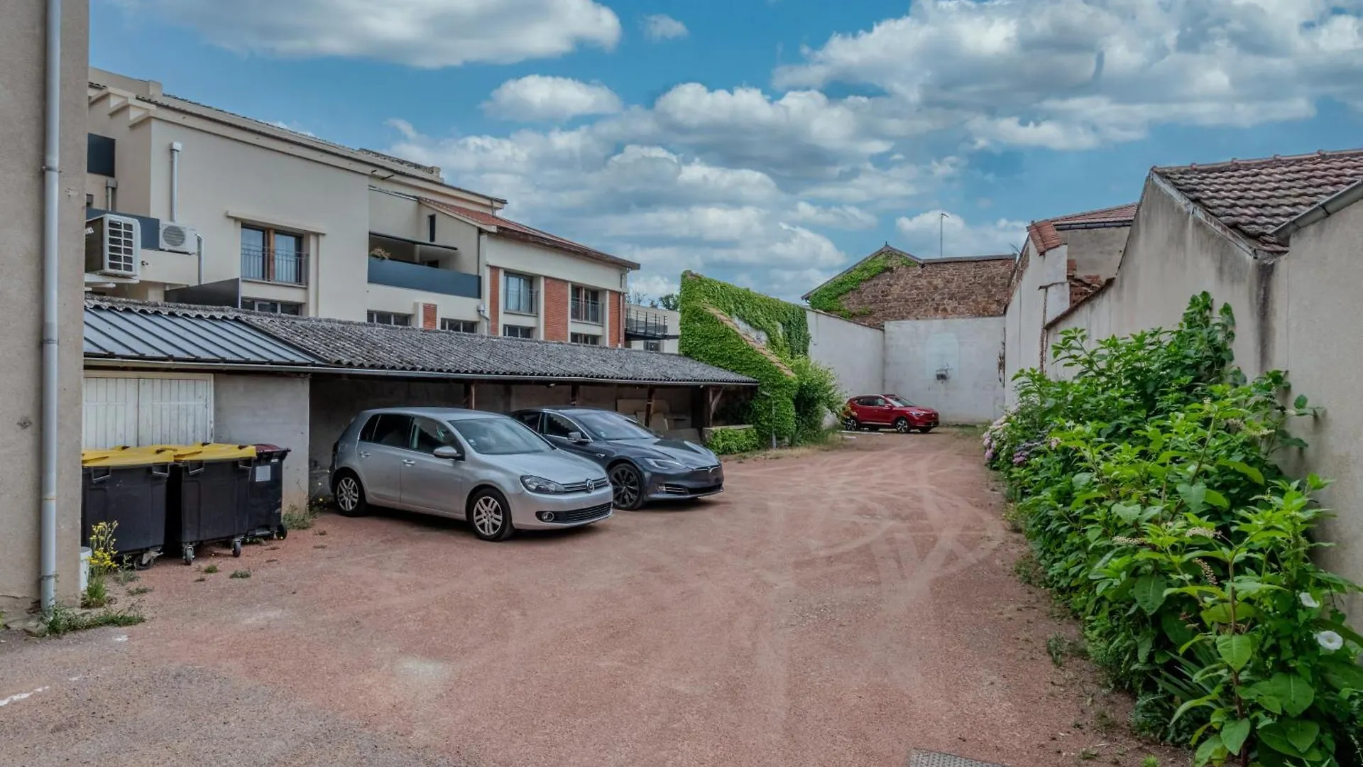 Tulipe Roanne Centre-Ville - Parking & Clim Appartamento